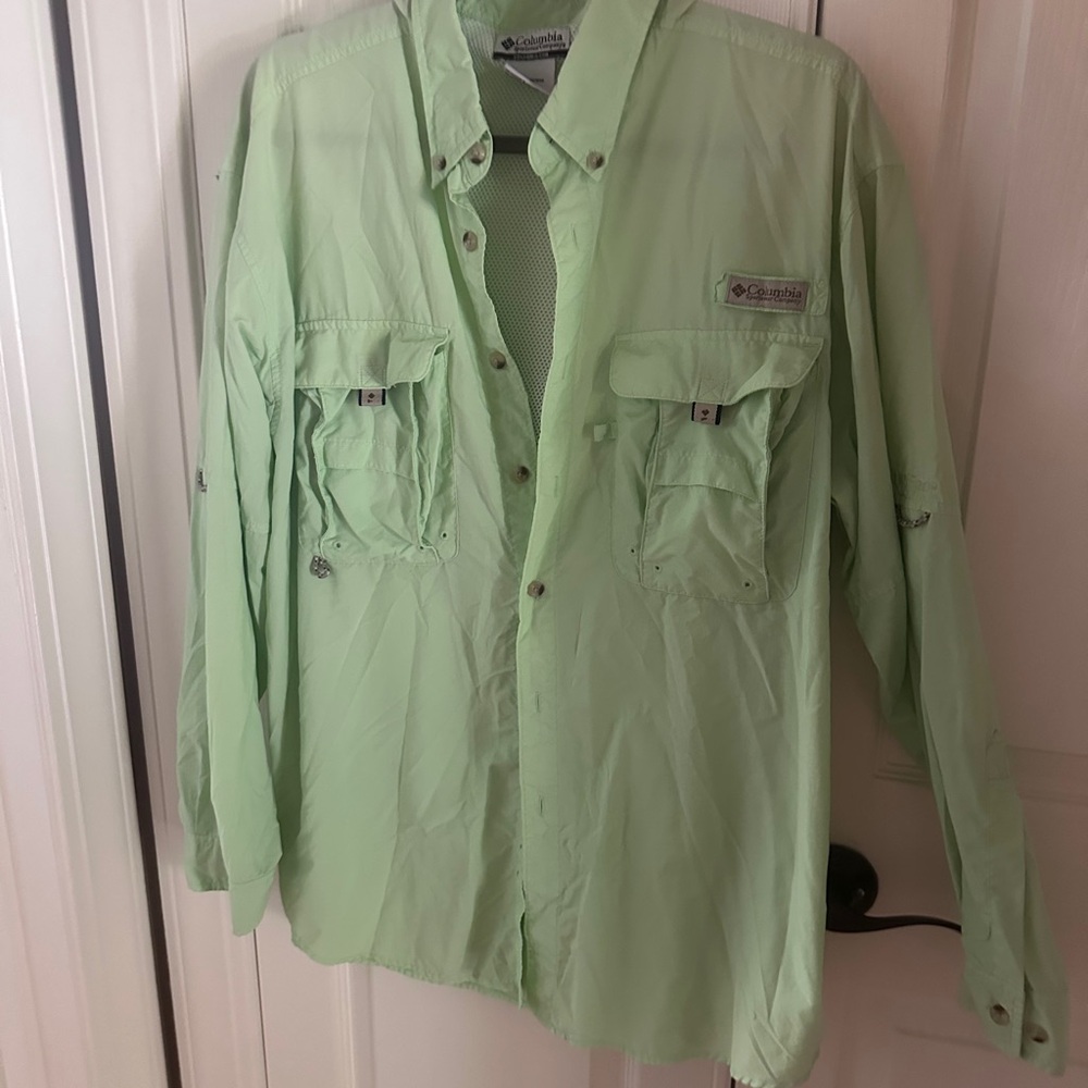 Columbia Men's Mint Green fishing Shirt long sleeves
